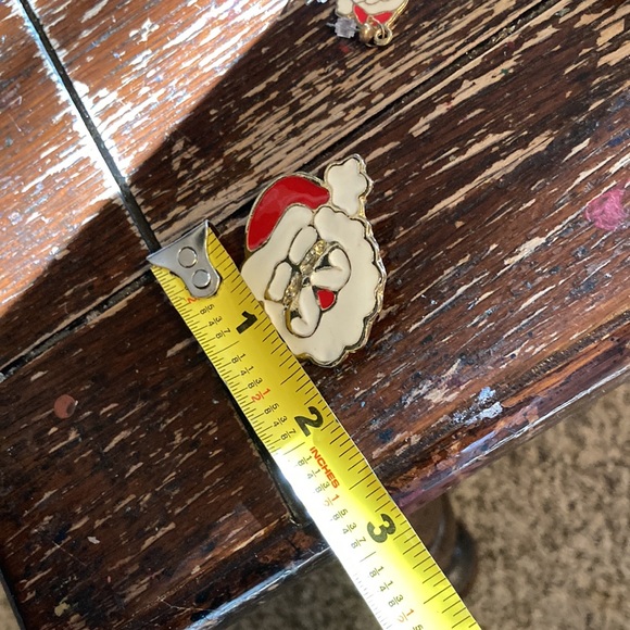 Brooch and earring Santa 🧑🎄 set - Picture 5 of 5